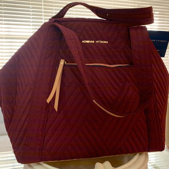 SOLD! Burgundy Quilted Yoga Travel Tote Weekender - Picture 2 of 8